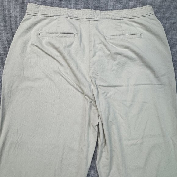 Briggs New York Womens Lt Khaki Capri Pants 2 Button Waist High Rise Size 14 - Picture 4 of 14